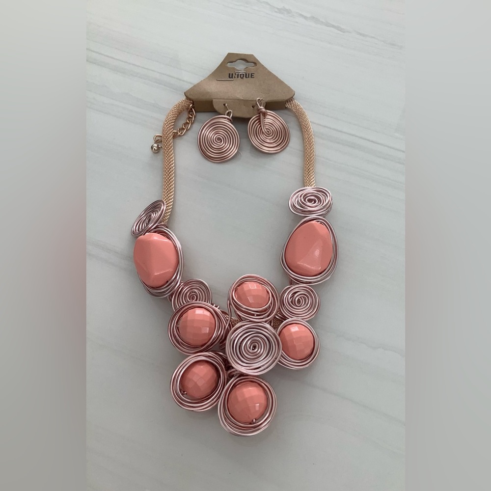 Necklace Set